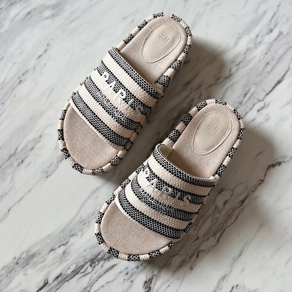 HM Embroidered Striped Platform Sandals - Picture 1 of 15